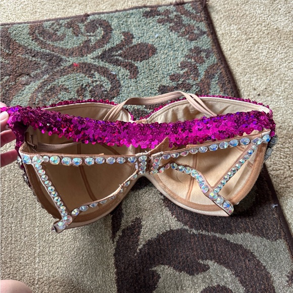 Custom Made Bra - Picture 3 of 7